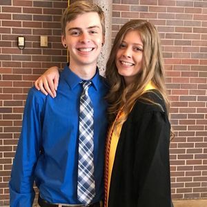 Meet your Posher, Makayla